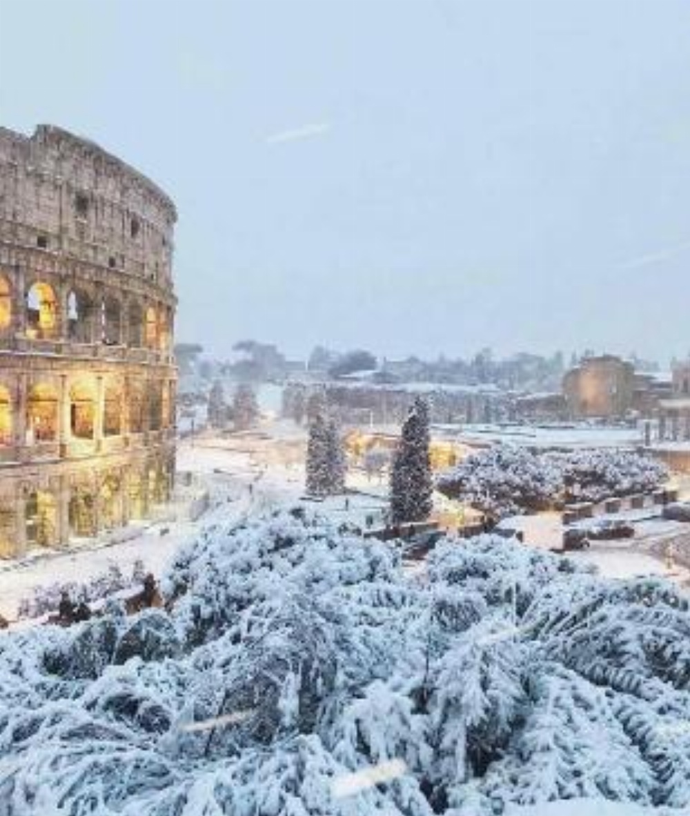 Super Big history Luxury At Colosseum Main image